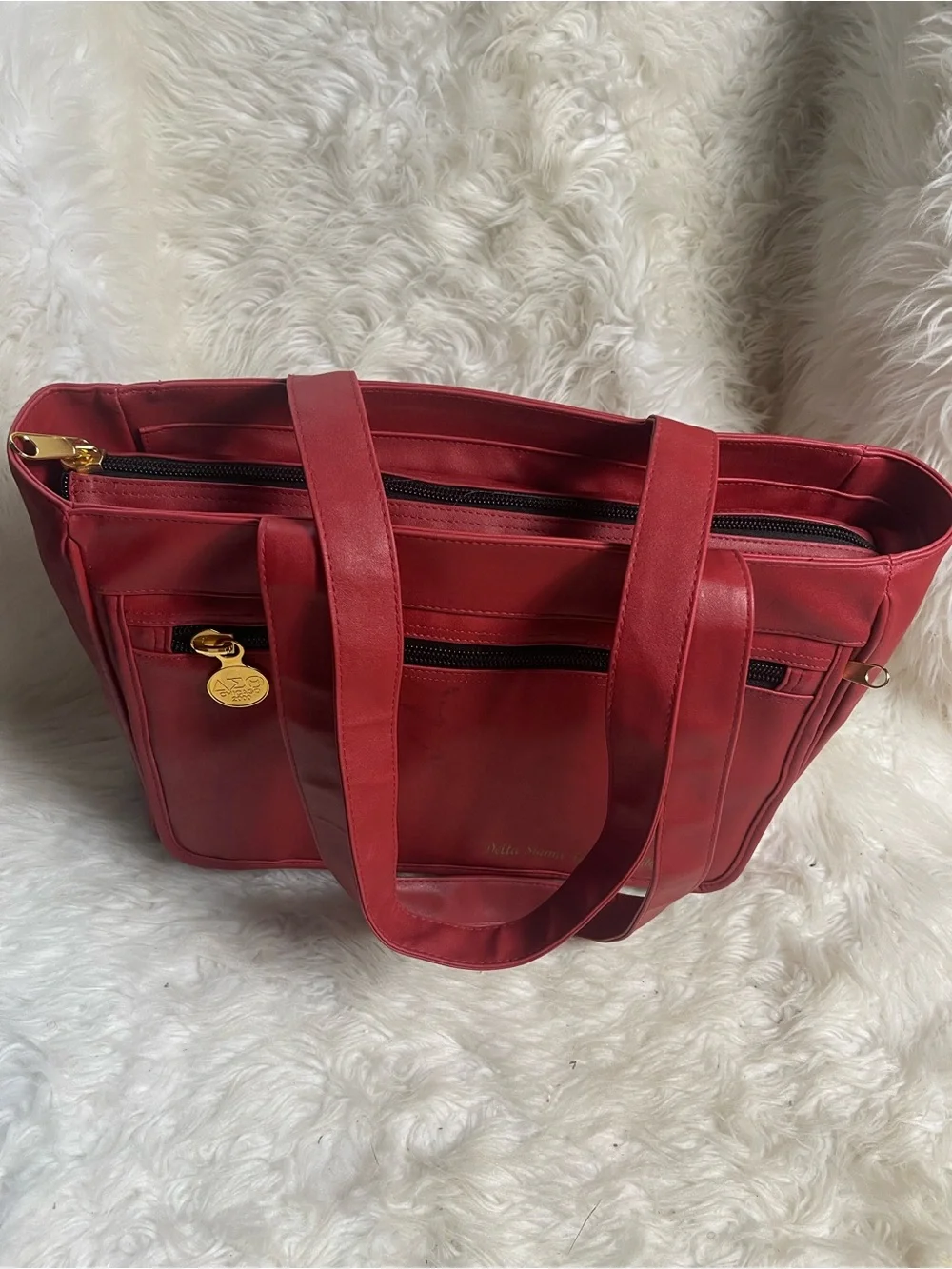 Christopher Pierce Entreprise red shoulder